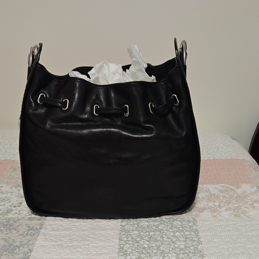 Frye Black Leather Shoulder Bag EUC - Picture 3 of 16